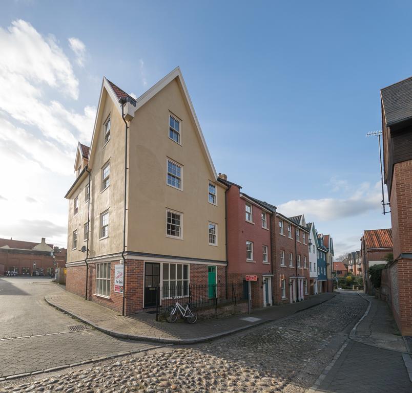 Perfect 2 Bedroom Apartment Located In City Centre With Parking Space Norwich Exterior photo